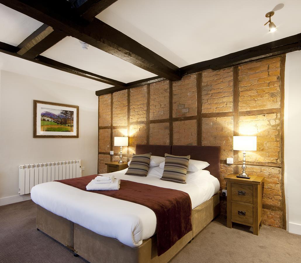 The Talbot Hotel Ледбери Экстерьер фото